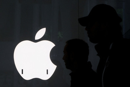 Apple yıllardır karşı çıkıyordu: Dokunmatik ekranlı MacBook Pro tanıtıldı! İşte fiyatlar