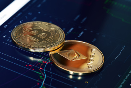 Bitcoin'e 60 dolardan girdi, 2,4 milyar dolarlık servet iddiası: Kendisini 30. kattan attı