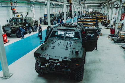 Otokar'ın dev ihracatında yeni perde! Romanya ordusuna ilk COBRA II teslimatı yapıldı