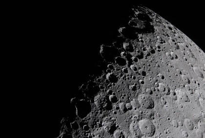 SpaceX roketi Ay'a çarpacak: Saatte 8 bin 700 kilometre hızla geliyor