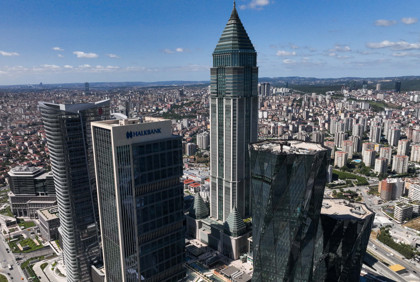 Halkbank'tan borsada halka arz yöntemiyle yüzde 25 sermaye artırımı kararı
