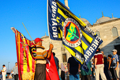 Galatasaray ve Fenerbahçe'nin UEFA Şampiyonlar Ligi fikstürü belli oldu