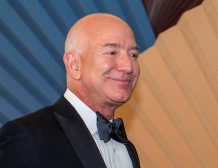 Jeff Bezos, Amazon hisselerinde büyük çaplı bir satışa hazırlanıyor