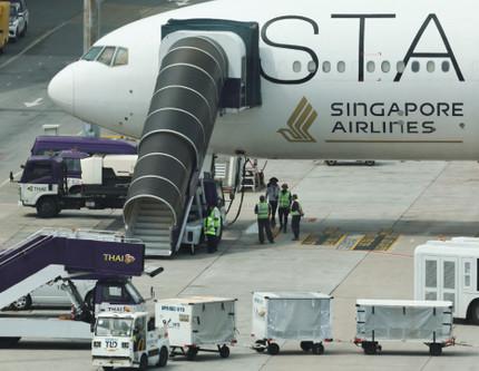 ABD’nin saldırısının ardından British Airways ve Singapore Airlines Dubai uçuşlarını askıya aldı