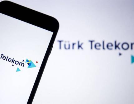 Türk Telekom'un ikinci çeyrek konsolide gelirleri yüzde 4,4 artarak 33 milyar TL'ye yükseldi