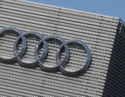 Audi'nin Brüksel'deki çalışanları el koydukları anahtarları geri verdi