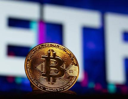 ABD seçimi öncesi Bitcoin spot ETF'lerinden 541 milyon dolar çıktı