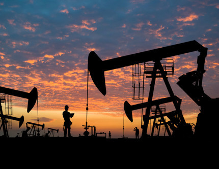 OPEC+ üç ay üretim artışına mola verecek