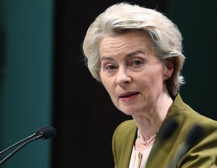 AB, ABD ile nihai ticaret anlaşmasını yetiştiremeyecek: Von der Leyen detaylı uzlaşıya kapıya kapattı