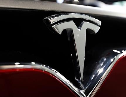 Tesla Avrupa'da frene, Türkiye'de gaza bastı