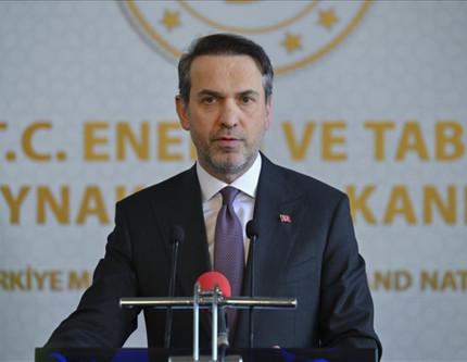 Bayraktar: ABD'liler Diyarbakır'da 6,1 milyar varillik kaya petrolü rezervi tahmin ediyor