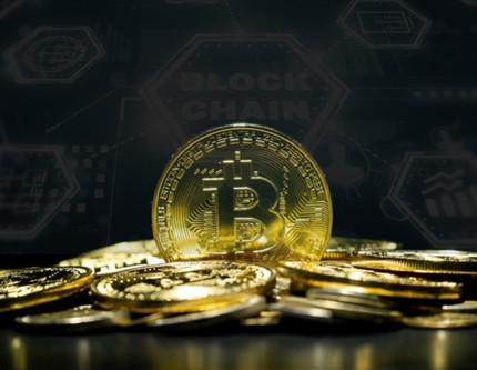 Bitcoin 100 bin dolar sınırını aştı