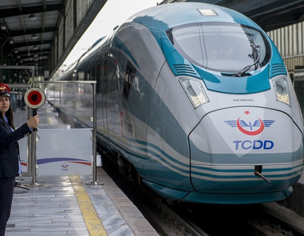 Resmi Gazete'de yayımlandı: TCDD 780 işçi alacak