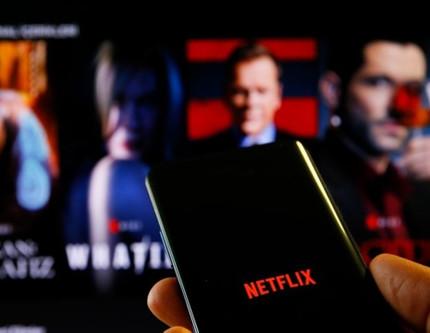Netflix 12 yıl sonra ana sayfayı yeniliyor: TikTok benzeri dikey video ve yapay zeka aramayı test ediyor
