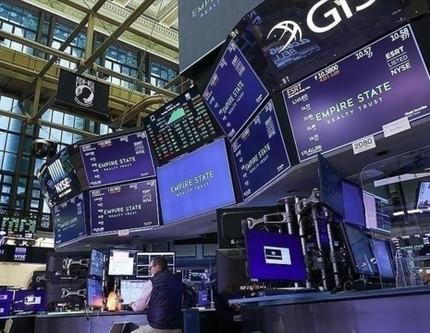 Piyasalar, Trump’ın İran saldırısıyla sarsıldı: Hisselerde gergin başlangıç bekleniyor, gözler petrol ve Fed’de