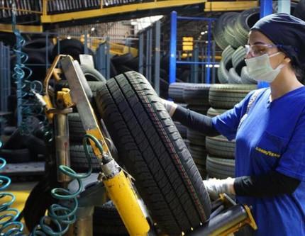 Goodyear'dan İzmit fabrikasında üretime bir ay ara