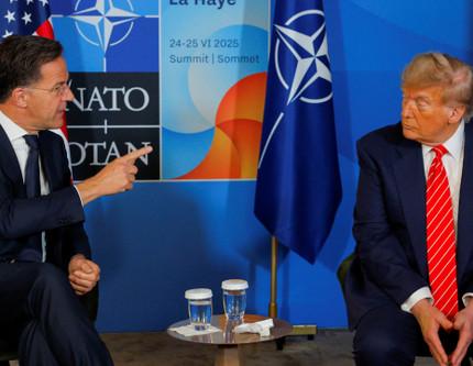 Trump'tan NATO Zirvesi'nde açıklama: İran nükleer tesisleri inşa ederse yeniden vururuz