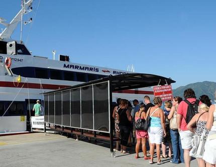 Türkiye ve Yunanistan'dan turizmde işbirliği: Kapıda vize uygulaması genişletilecek mi?