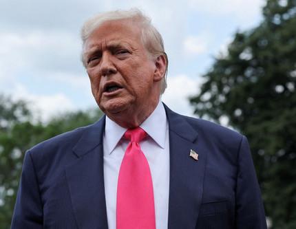 Trump’tan sert tepki: “Ben olmasam piyasalar çoktan çökerdi”