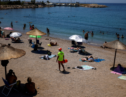Yunanistan plajları kamudan koptu: 41 bin şikayet geldi, denetimler hala mezurayla yapılıyor