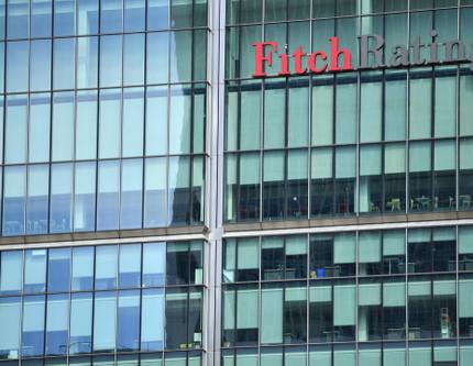 Fitch: Türkiye'de sanayi şirketlerindeki kredi baskısı devam edecek