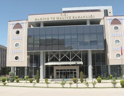 Hazine dolar cinsi tahvil ve kira sertifikası ihracı gerçekleştirdi