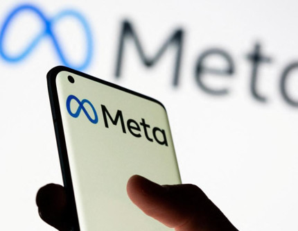 Meta yapay zeka bölümünde işe alımları dondurdu