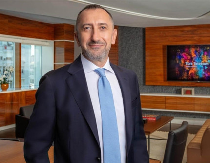 Türk Telekom CEO'su Önal: Yeni imtiyaz sözleşmesi ile isteyen operatörler altyapımızı kullanabilir