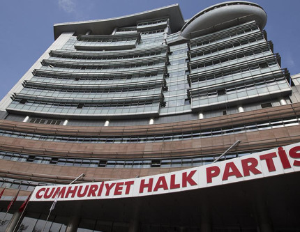 CHP İstanbul Kongresi iptal edildi, il yönetimi görevden alındı