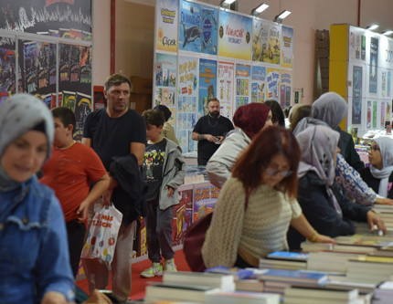 Karadeniz Kitap Fuarı, onuncu yılında kapılarını kitapseverlere açtı