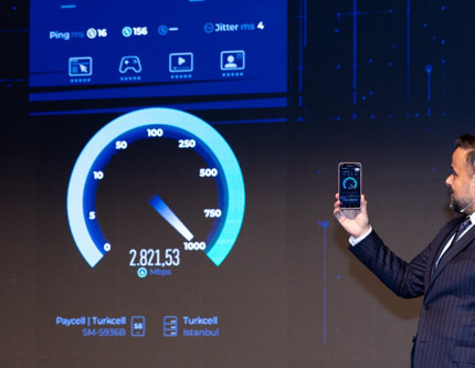 Turkcell Genel Müdürü Ali Taha Koç, 5G ile hayatımıza girecek yenilikleri anlattı