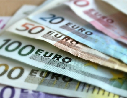 Euro Bölgesi'nde şirketlere verilen krediler eylülde yavaşladı