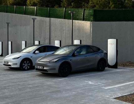 Tesla, Türkiye’de şarj ağını genişletiyor: 6 yeni lokasyon ve 60 ünite yolda
