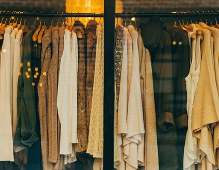 Tüketiciler artık kampanyayı beklemiyor: Türkiye'de yüzde 64'lük kesim indirimsiz harcıyor