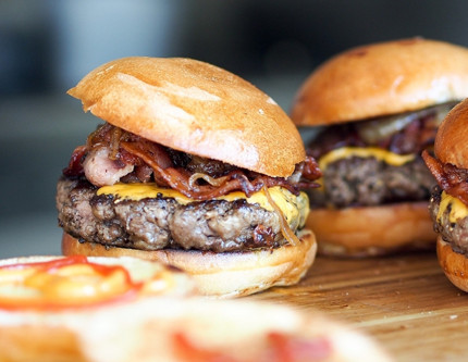 Dev fast food zinciri küçülmeye gidiyor: Yüzlerce şubesi kapanacak