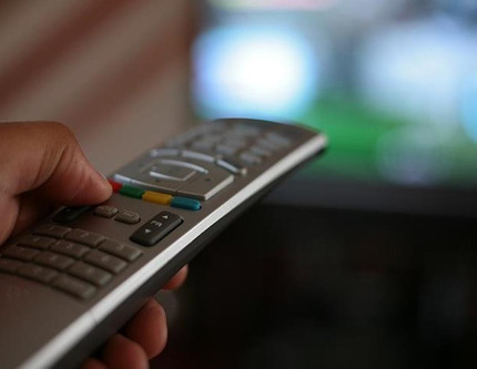 RTÜK araştırması: Yaşlılar günde 5 saati TV karşısında geçiriyor, televizyon hala en güvenilir haber kaynağı