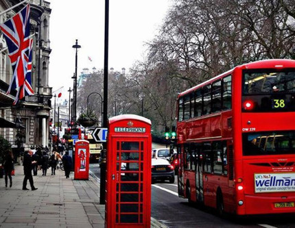 İngiltere'den oturum bekleyenlere kötü haber: Kalıcı oturum almak için 20 yıllık bekleyiş...