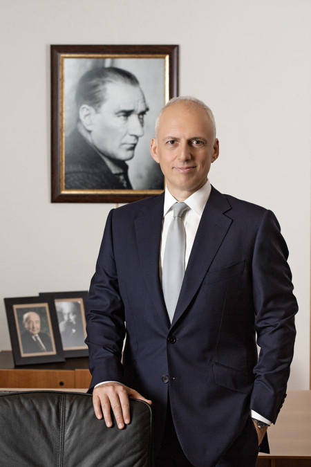 Yapı Kredi'nin net karı üçüncü çeyrekte 3'e katlandı - Resim : 3