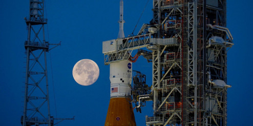 Ay'da kalıcı yaşam için kritik eşik! NASA düğmeye bastı: 590 milyon dolarlık dev imza