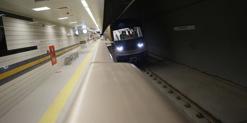 İstanbullular dikkat! 6 metro hattında sefer saatleri uzatıldı: İşte o hatlar