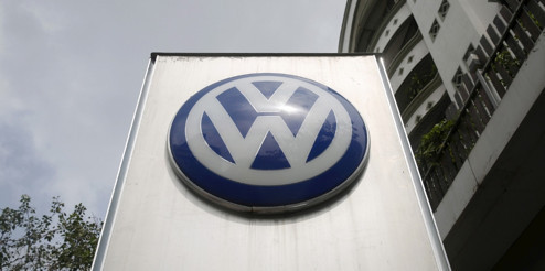 Volkswagen 208 binden fazla aracı geri çağırıyor! Direksiyonda hata tespit edildi