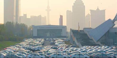 Volkswagen'den Çin otomobil pazarı için kritik tahmin: Yüzde 20 küçülecek