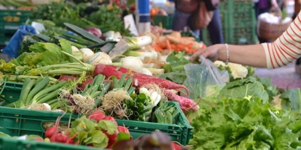 İstanbul'da mart ayının zam şampiyonu belli oldu: Kalem kalem artış ve düşüş gösteren ürünler