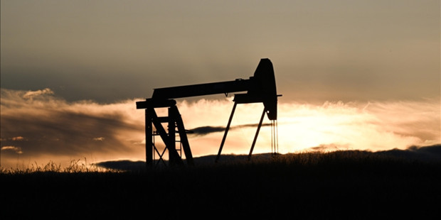 ABD petrol fiyatı tahminini yukarı yönlü revize etti