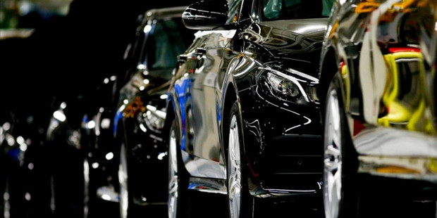 Otomotivde üretim freni, pazarda büyüme: İhracat sert geriledi