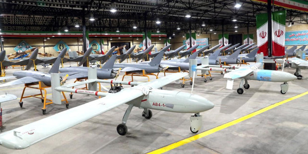 ABD tehditlerine karşı İran'dan 1000 İHA hamlesi