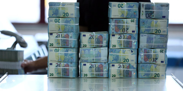 Euro Bölgesi bankaları şirketlerin kredi talebinde artış bekliyor