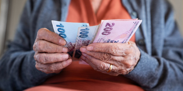 Emekli bayram ikramiyesi ne kadar olacak? İşte olası zam senaryoları