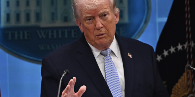 Trump: "İki haftalık ateşkesi kabul ediyorum"