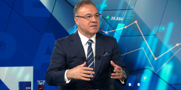 Tevfik Eraslan: "Enflasyonist ortamda nakitte kalmak kaybettiriyor"